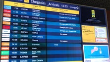 Imagem de Vento leva duas aeronaves para o Porto Santo
