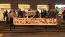 Imagem de Manifestação pede mais financiamento para o Teatro Micaelense (Vídeo)