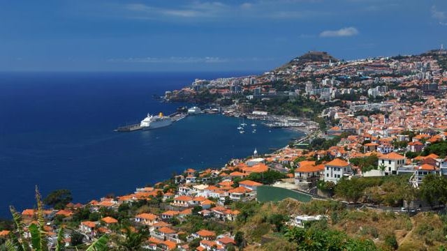 Imagem de Valor médio de avaliação bancária da habitação na Madeira sobe para 1.232 euros/m2 em abril