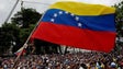 Imagem de Venezuela continua dividida