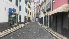 Imagem de Comércio ao domingo rende poucas vendas (vídeo)