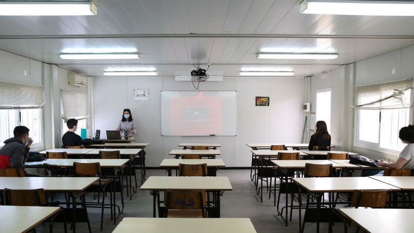Imagem de Há 16 novos casos de Covid nas escolas