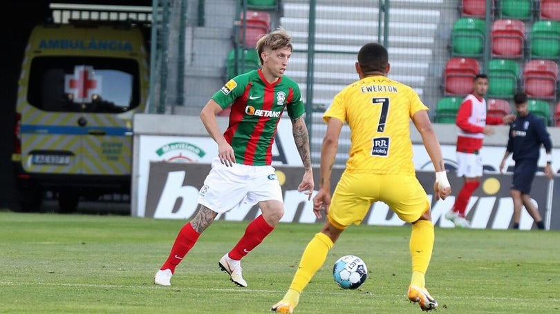 Imagem de Marcos Silva emprestado e Rossi assina pelo Junior Barranquilla