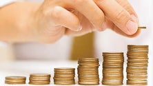 Imagem de Mulheres e desempregados com níveis mais baixos de literacia financeira