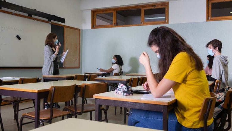 Imagem de Fenprof volta a defender redução de turmas