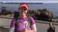 Imagem de Carmo Evans é natural dos Canhas e está a fazer a volta à ilha a pé (vídeo)
