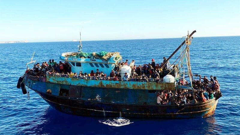 Mais de 2.000 migrantes chegaram a Lampedusa
