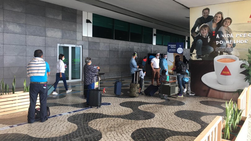 Reabertura dos aeroportos na Madeira está a decorrer bem, diz Governo