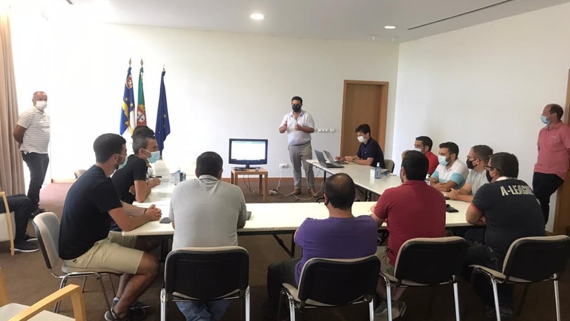 Imagem de Aumento de equipas