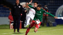 Imagem de Marítimo bate Santa Clara e leva três vitórias seguidas na I Liga