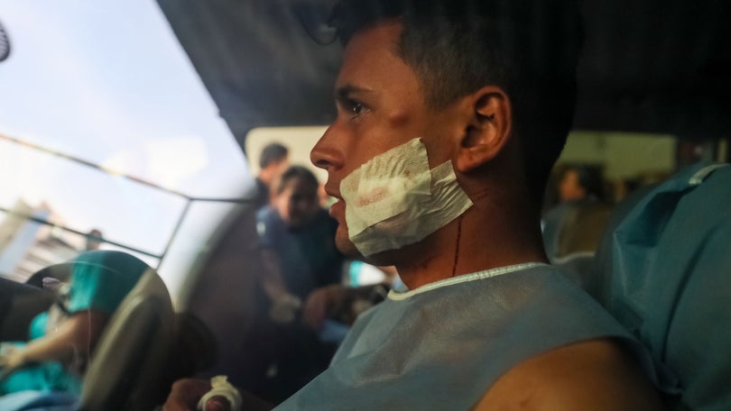 Imagem de Venezuela: Mais de 50 feridos no segundo dia de protestos antigovernamentais