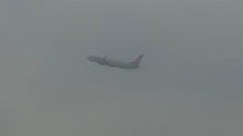 Imagem de Bruma vinda de África chega à Madeira esta tarde e pode condicionar operações no aeroporto (Áudio)