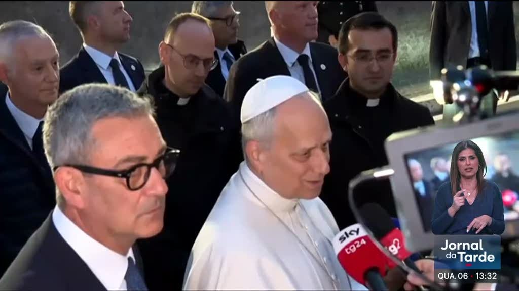 Trump volta a acusar a Igreja Católica de defender o Irão