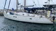 Marinha presta auxílio a veleiro no Funchal