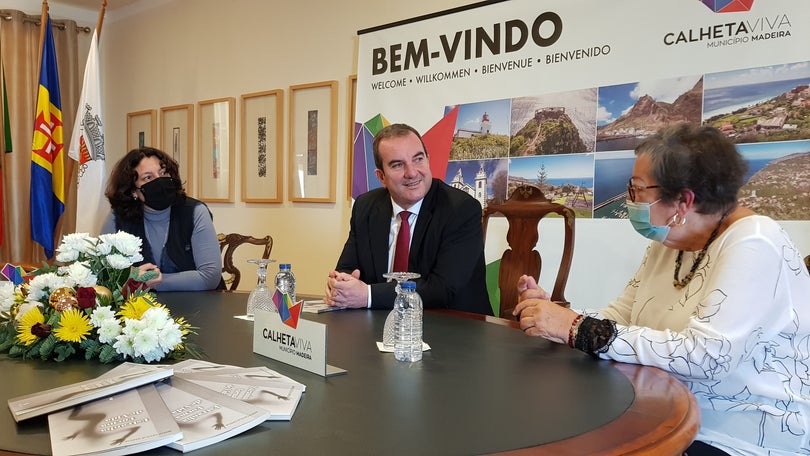 Imagem de “Estranha Forma de Vida”
