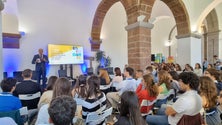 Imagem de Metade das escolas da Madeira têm ou estão a constituir associações de estudantes (áudio)