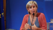 Imagem de Ministra já esperava limitações nas urgências de ginecologia e obstetrícia no verão