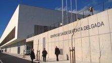 Imagem de Admissão de médicos em São Miguel está atrasada ]Som]
