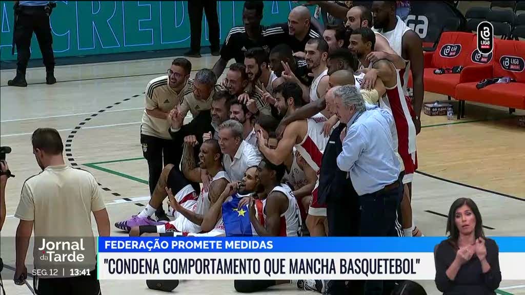 Benfica foi a Alvalade festejar o bicampeonato de basquetebol, Basquetebol