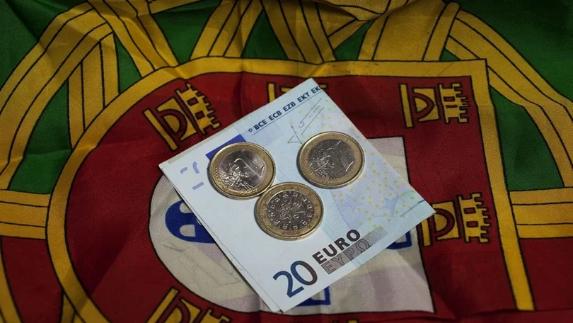 Imagem de Juros da dívida de Portugal descem a dois, cinco e 10 anos