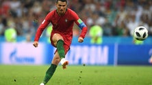 Imagem de Ronaldo e João Félix nos eleitos para a Liga das Nações
