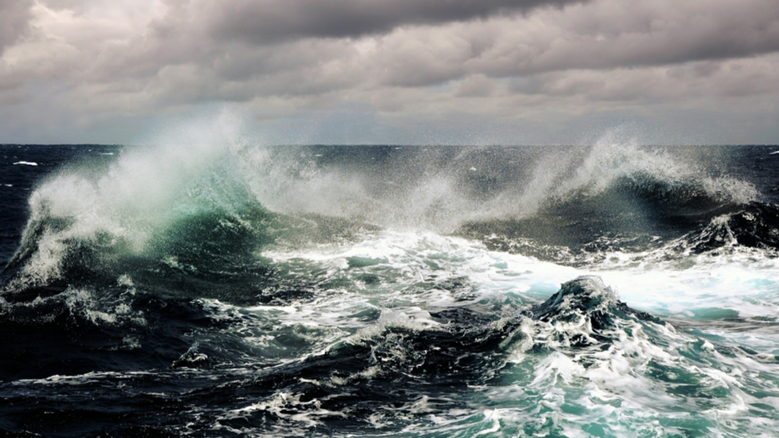 Autoridades alertam para possível agravamento do estado mar