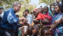 Imagem de Extremistas matam sete civis no nordeste da Nigéria quando Guterres visitava a região
