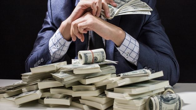 Imagem de Covid-19: Milionários propõem taxar os mais ricos para ajudas contra a crise