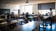 Imagem de Covid-19: Há 135 alunos e 12 professores em quarentena na Madeira (Vídeo)