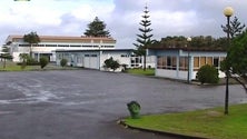 Imagem de Pandemia força encerramento de mais escolas em São Miguel