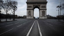Imagem de Covid-19: Conselho Científico diz que epidemia está controlada em França