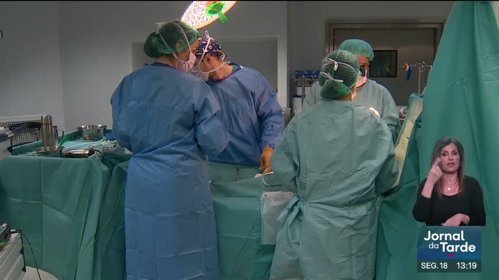 Listas de espera para cirurgia cardíaca. Incentivos estão a chegar às equipas