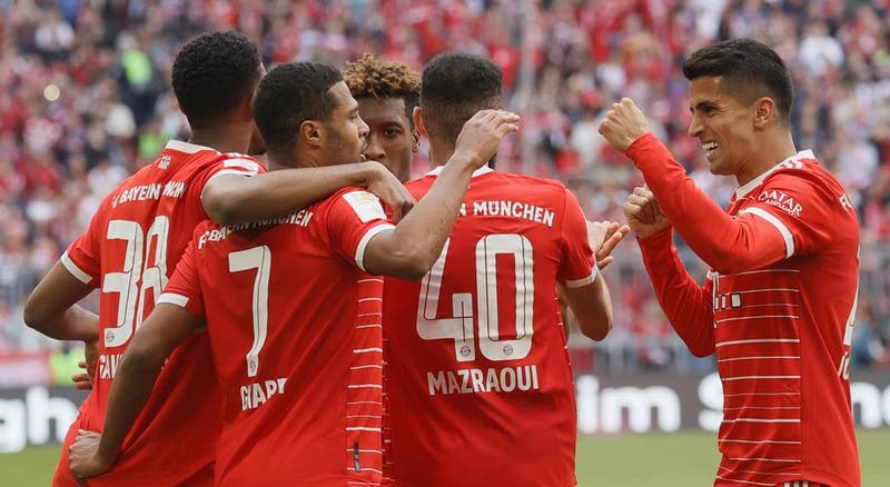 Bayern Munique sagra-se campeão alemão no último minuto