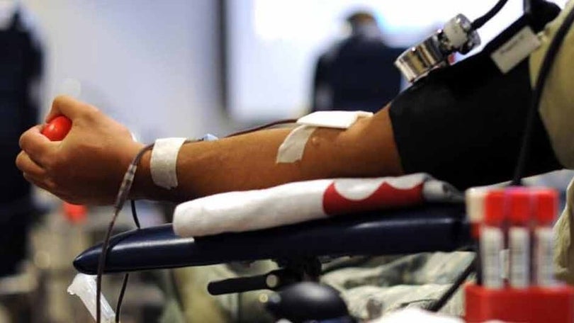 Vacinados deixam de ter de esperar sete dias para doar sangue