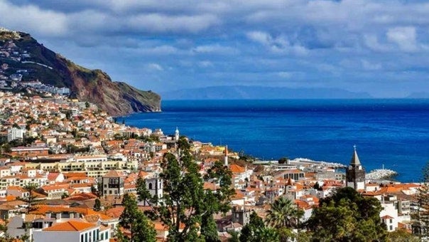 Valor médio de avaliação bancária de casas desceu em outubro na Madeira