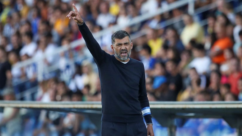 Imagem de Porto volta a perder pontos na Liga de Futebol