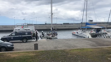 Imagem de PJ apreende droga num veleiro no Funchal (Vídeo)