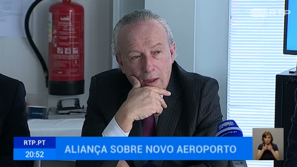Santana prefere novo aeroporto em Alverca