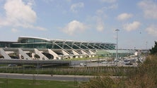 Imagem de Governo aprova redução da taxa de segurança aeroportuária para 1,80 euros