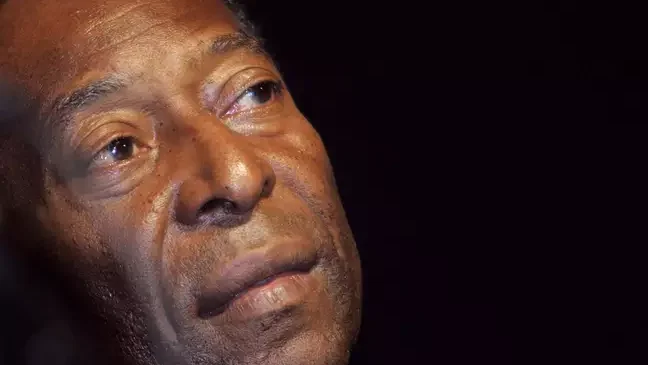 Pelé, Neymar e Ronaldo Nazário elogiam génio de Messi