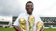 Imagem de Todos se curvam perante dimensão de Pelé