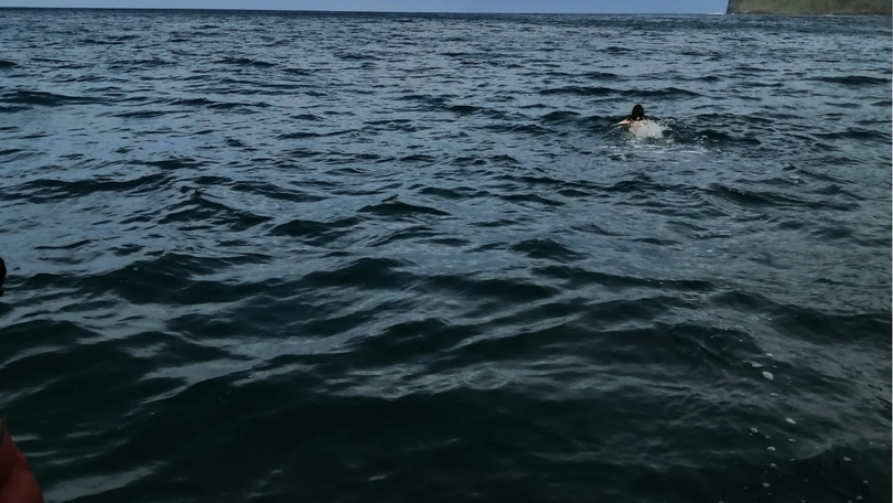Imagem de Banhista assistida ao largo do Paúl do Mar na Madeira
