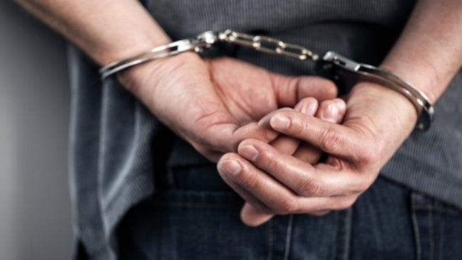 Prisão preventiva para suspeito de pornografia de menores