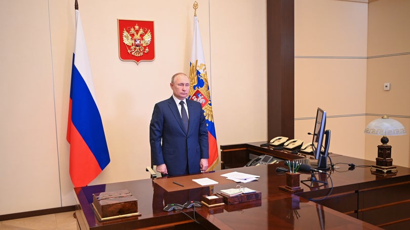 Putin exige aceitação de todas as suas exigências para continuar diálogo de paz