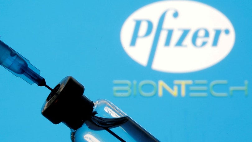 Pfizer e BioNTech garantem mais 200 milhões de vacinas