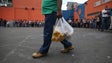 Imagem de Emigrantes na Venezuela regressam à Madeira