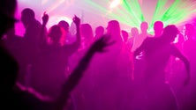 Imagem de Discotecas abrem hoje (áudio)