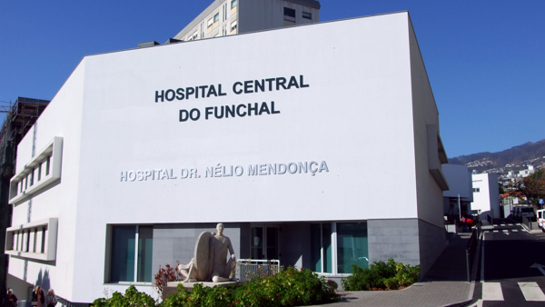 Imagem de PS questiona secretário regional da Saúde