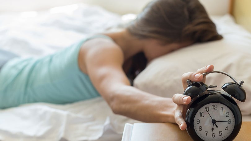 Ponteiros do relógio adiantam uma hora no domingo, mas mudança tem o tempo contado