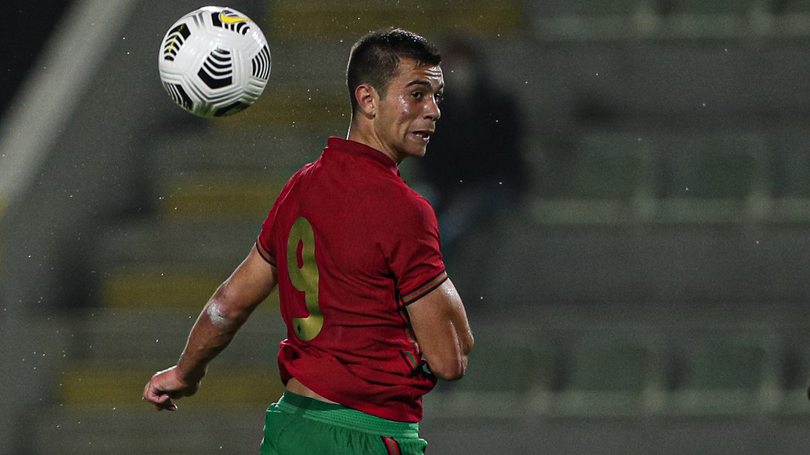 Imagem de Vitória portuguesa com golo madeirense